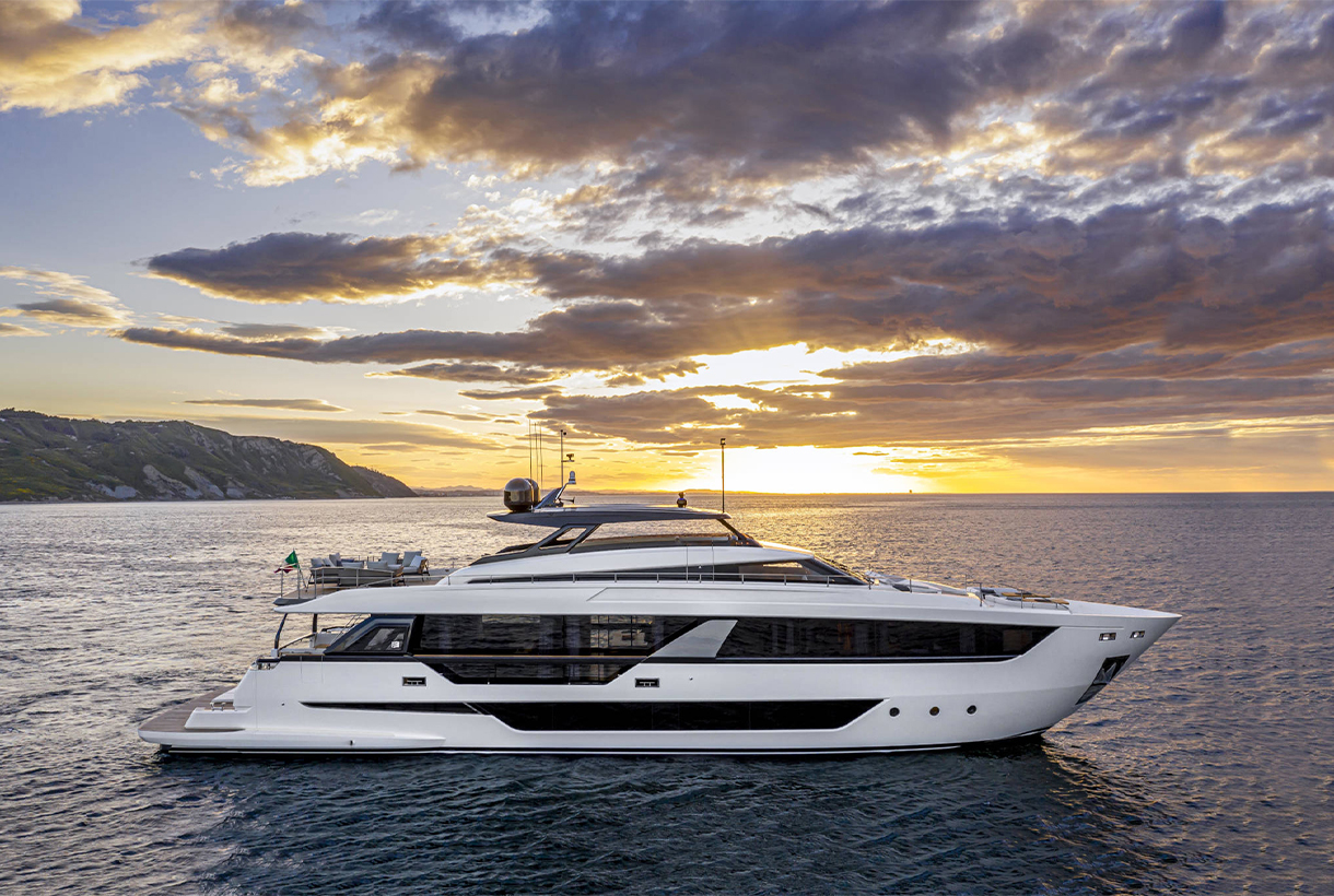 Ferretti Yacht 1000. Superlative blend of comfort and craftsmanship