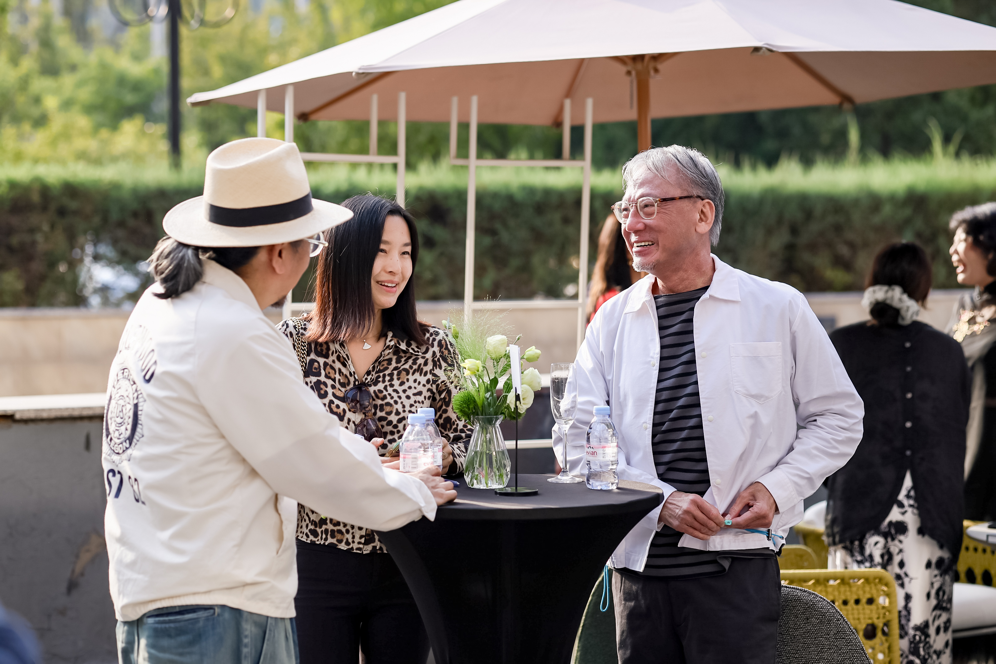 Grande cérémonie d’ouverture. Ernestomeda inaugure le nouveau showroom à Pékin