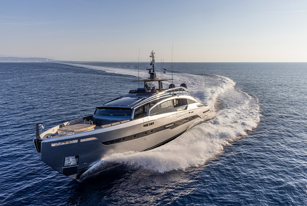 Pershing GTX116: sporty personality and extreme on-board comfort