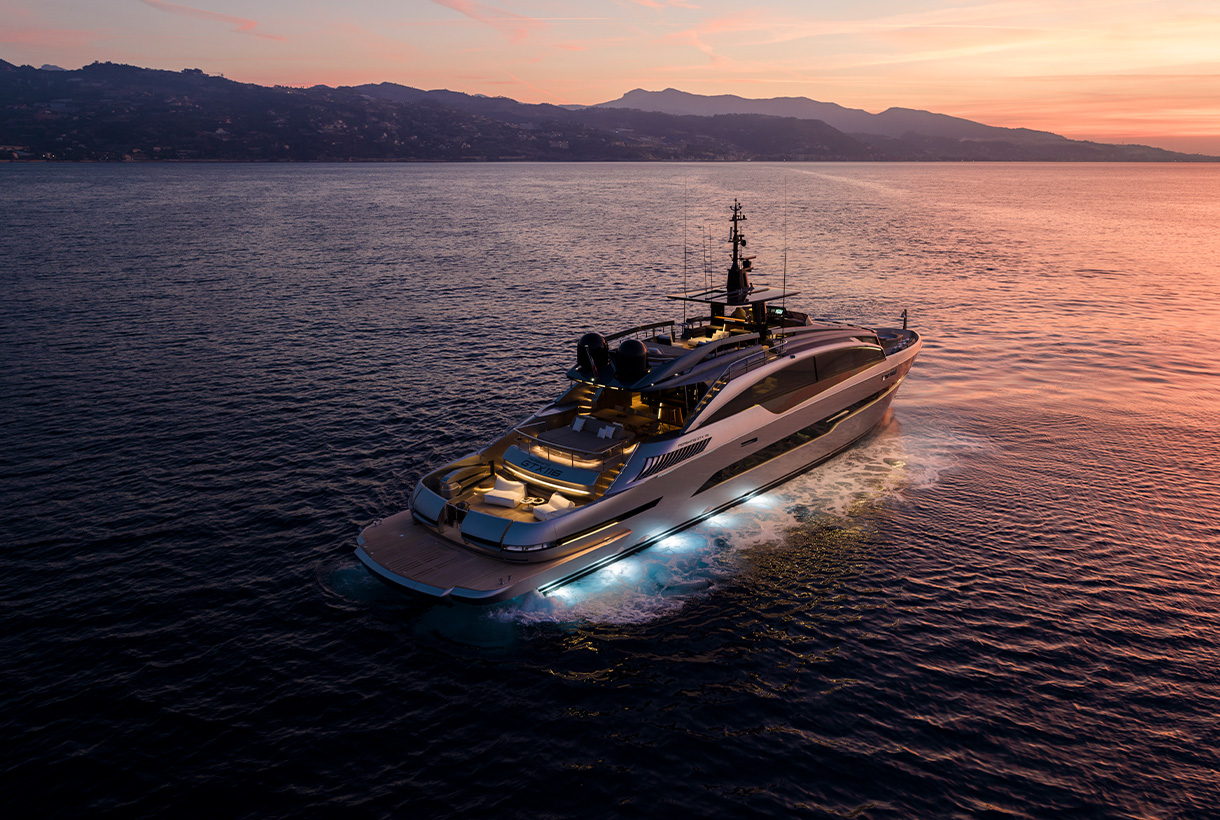 Pershing GTX116: sporty personality and extreme on-board comfort